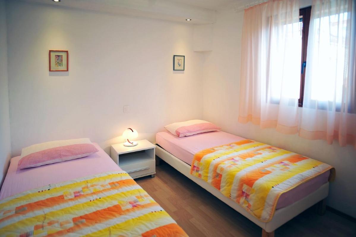 Apartmani Anita Medulin Exterior photo